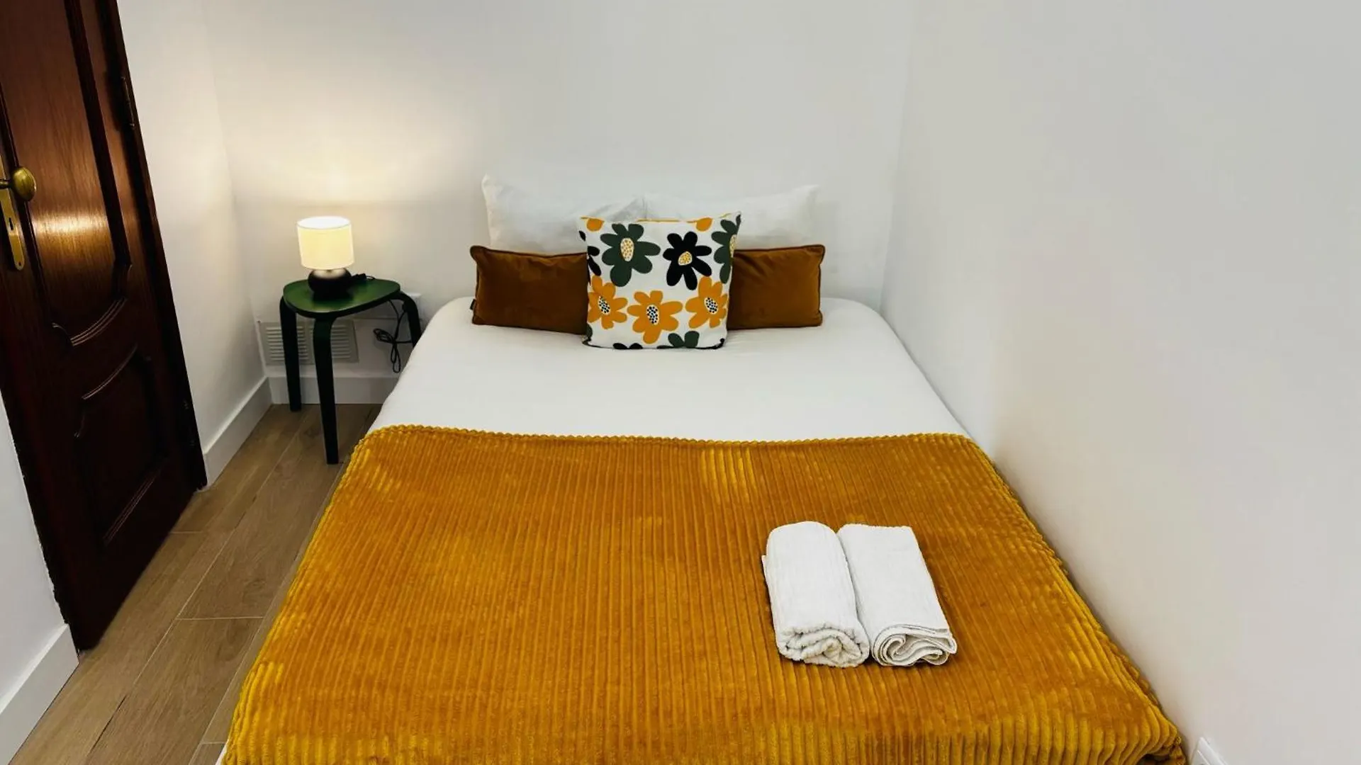 Top Location For Tourists, City Centre Lisboa Portekiz