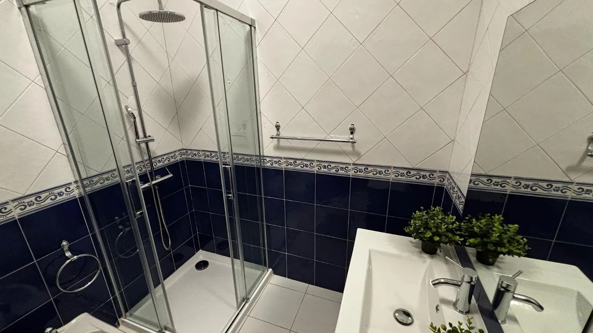 Hostel Top Location For Tourists, City Centre Lissabon