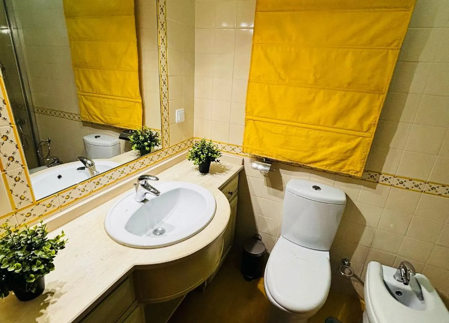 Hostel Top Location For Tourists, City Centre Lissabon Portugal