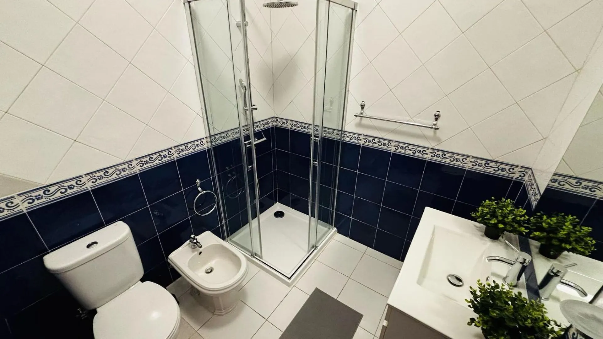 Hostel Top Location For Tourists, City Centre Lissabon Portugal