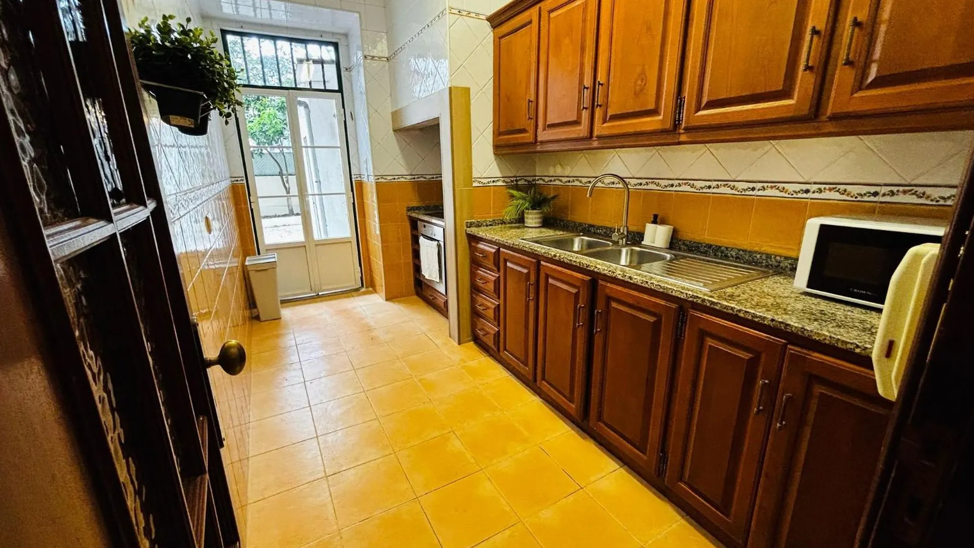 Top Location For Tourists, City Centre Lissabon 0*,  Portugal