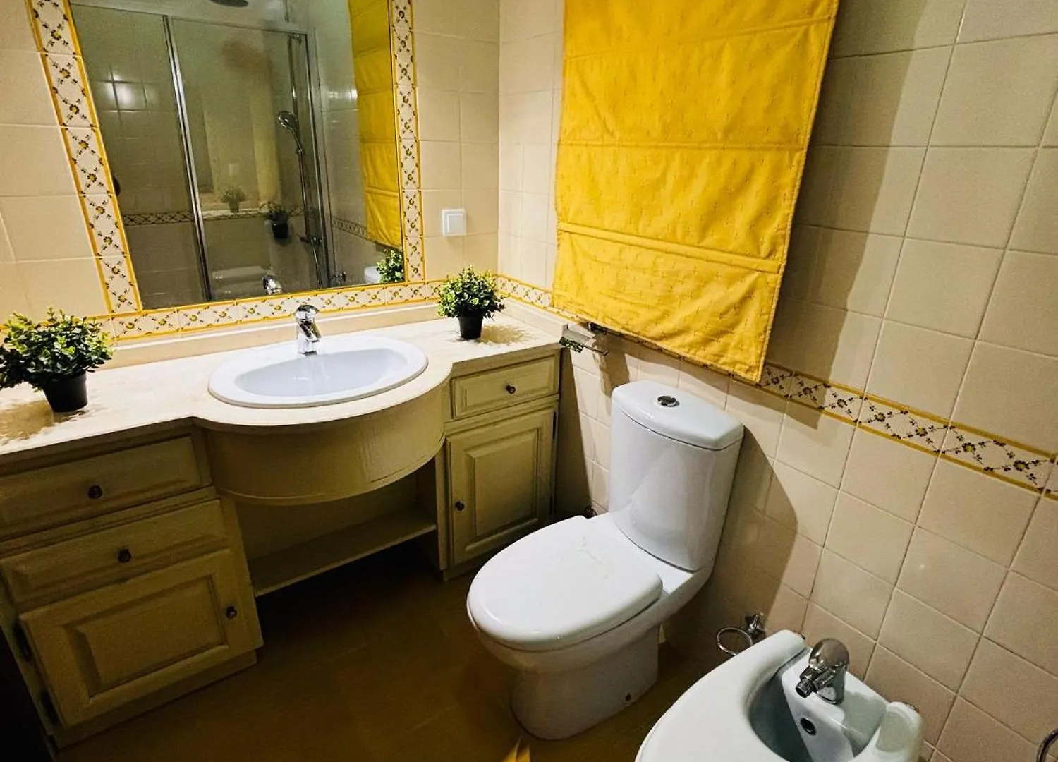 Top Location For Tourists, City Centre Lissabon Hostel